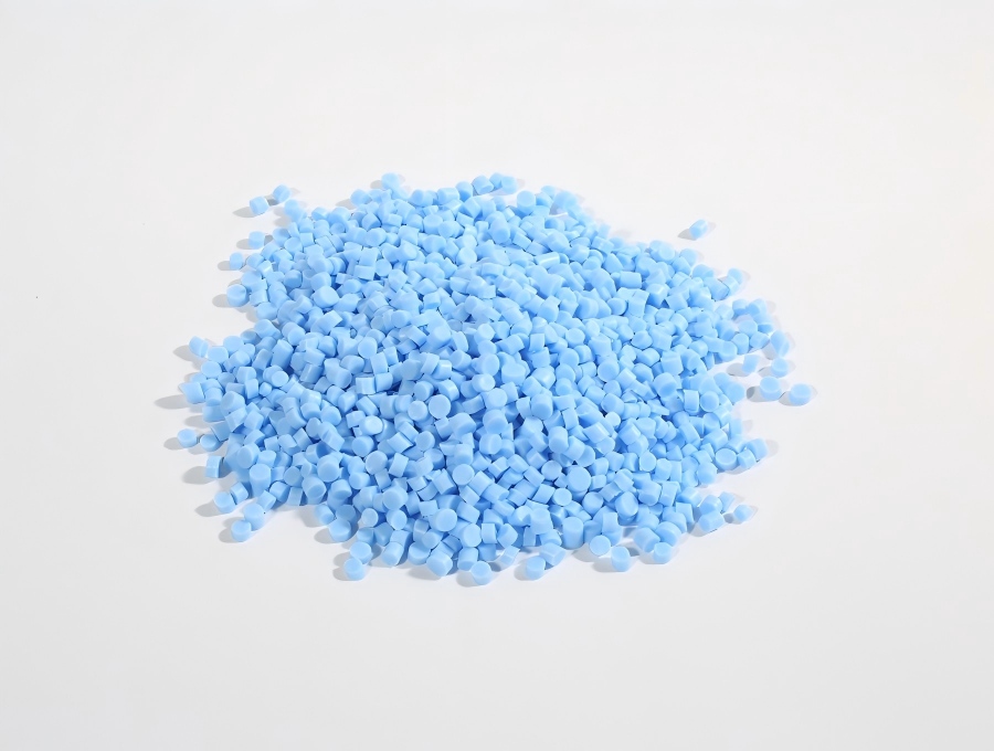 Ang ibabaw ng mga produktong materyal na TPE na hinulma ng iniksyon ay nagiging puti - ang problema ba sa amag o sa hilaw na materyal?